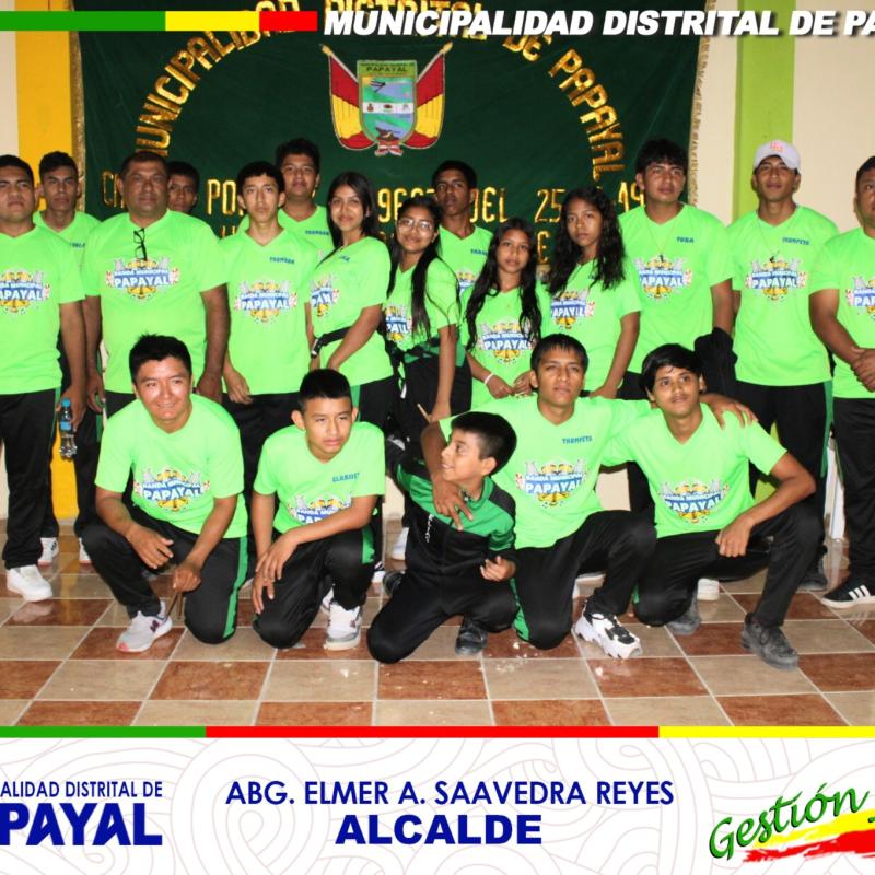 𝐀𝐋𝐀𝐍 𝐆𝐀𝐑𝐂Í𝐀 𝐏É𝐑𝐄𝐙 (𝐐𝐔𝐄𝐁𝐑𝐀𝐃𝐀 𝐆𝐑𝐀𝐍𝐃𝐄) 𝐒𝐄 𝐋𝐋𝐄𝐍Ó 𝐃𝐄 𝐂𝐔𝐋𝐓𝐔𝐑𝐀 𝐄𝐍 𝐔𝐍𝐀 𝐓𝐀𝐑𝐃𝐄 𝐈𝐍𝐎𝐋𝐕𝐈𝐃𝐀𝐁𝐋𝐄.